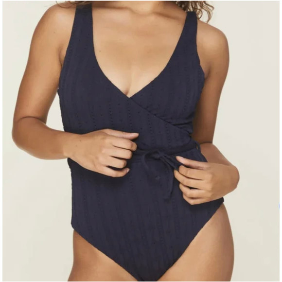 Andie Other - Andie The Belmar One Piece Swimsuit In Navy Eyelet Size Small New